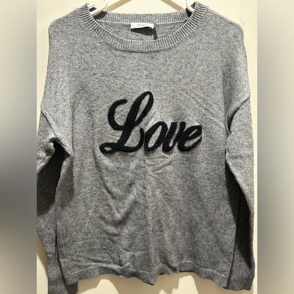 Ricki's Sweaters - Ricki's Gray Sweater with Black Love Design